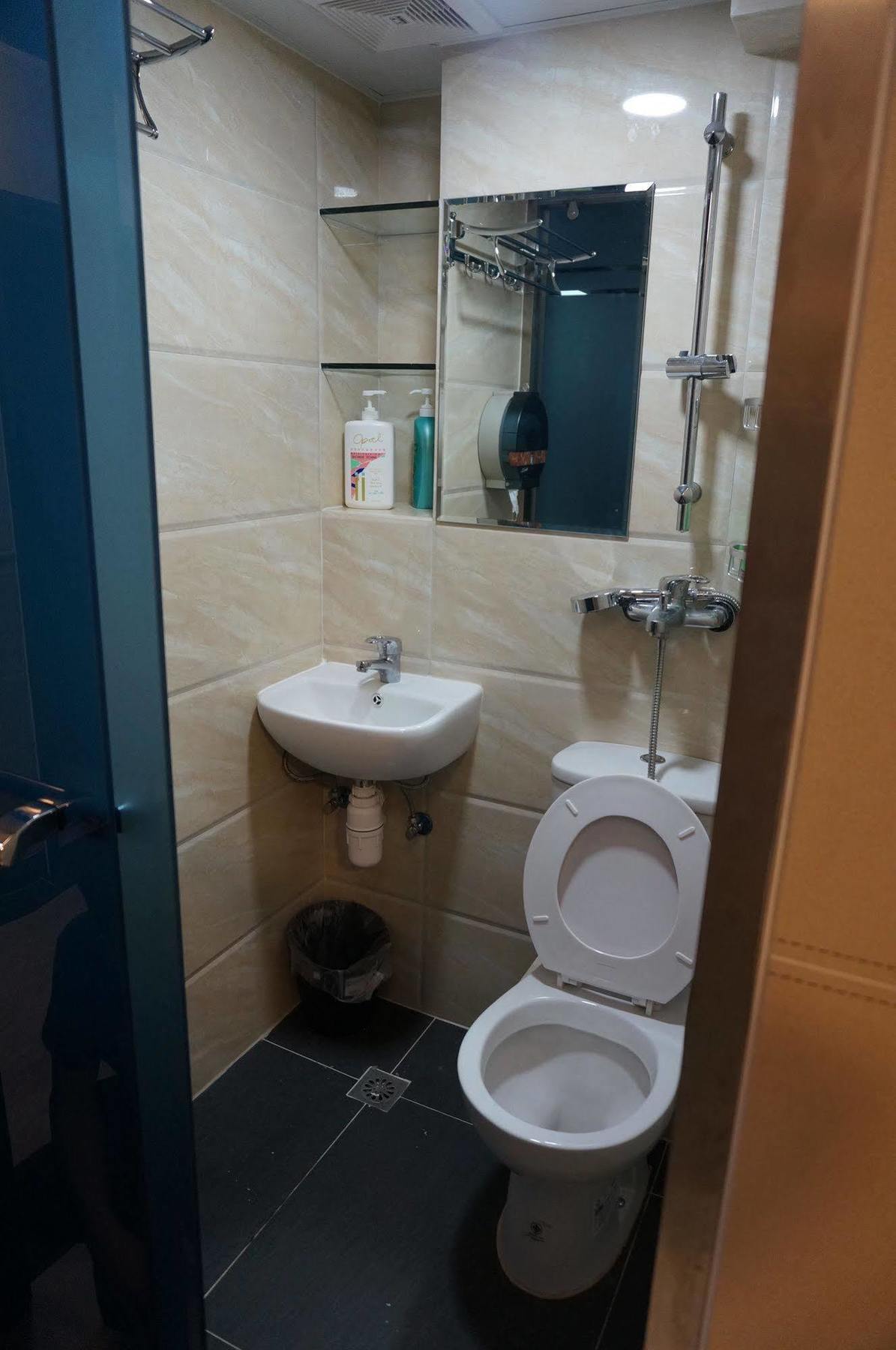 Prince Hotel Hong Kong Dış mekan fotoğraf